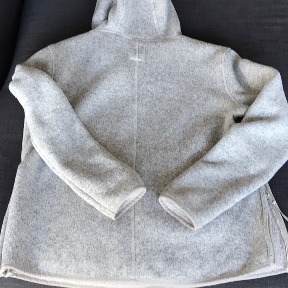 Thread & Supply loose fit hoodie SZ Small - Picture 7 of 7